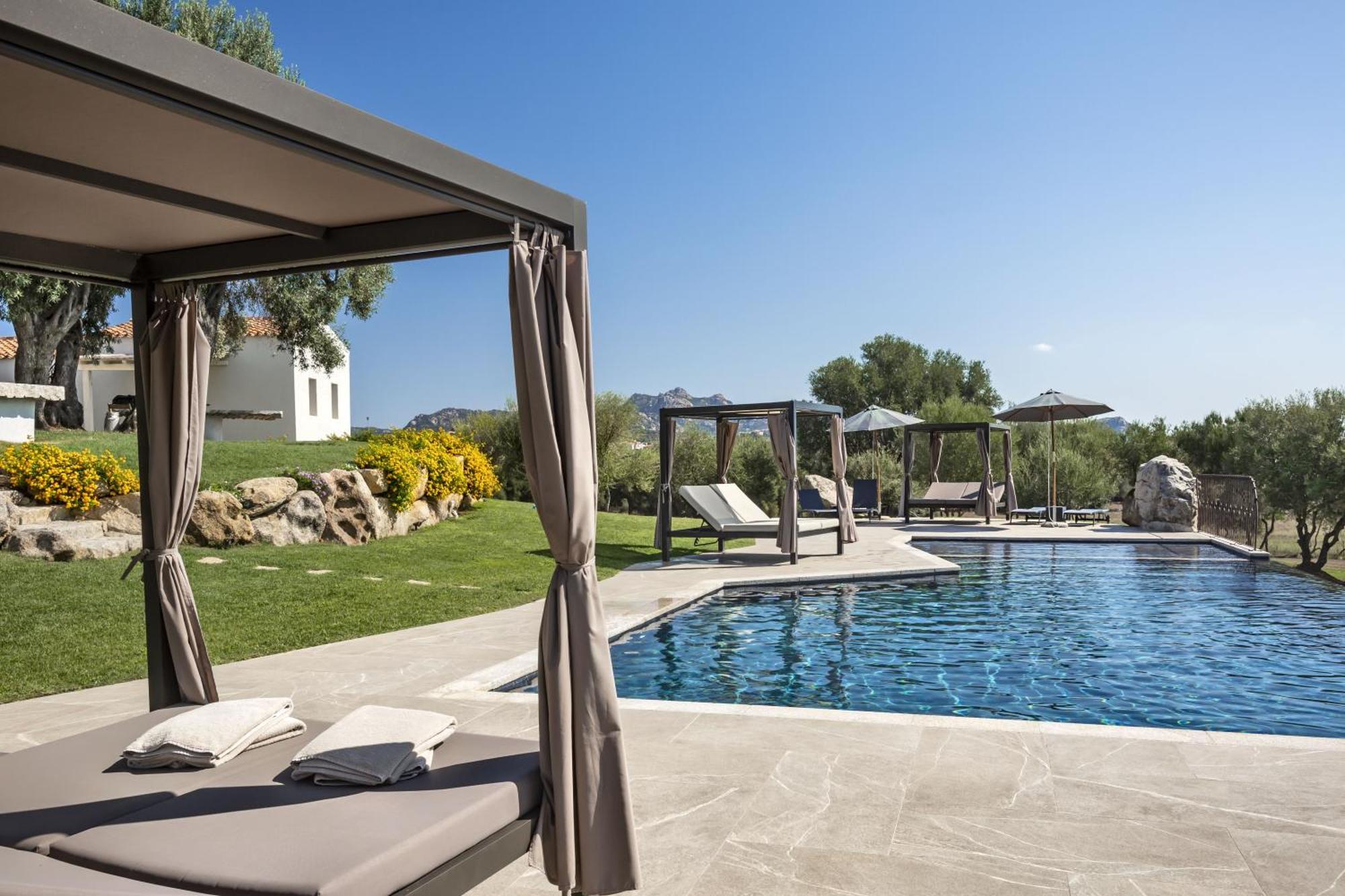 Uddastri Retreat Arzachena Ngoại thất bức ảnh